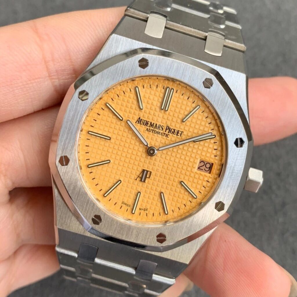 ĐỒNG HỒ AUDEMARS PIGUET ROYAL OAK 15202 AUTOMATIC SIÊU MỎNG REPLICA MÀU VÀNG SÂM PANH 39MM