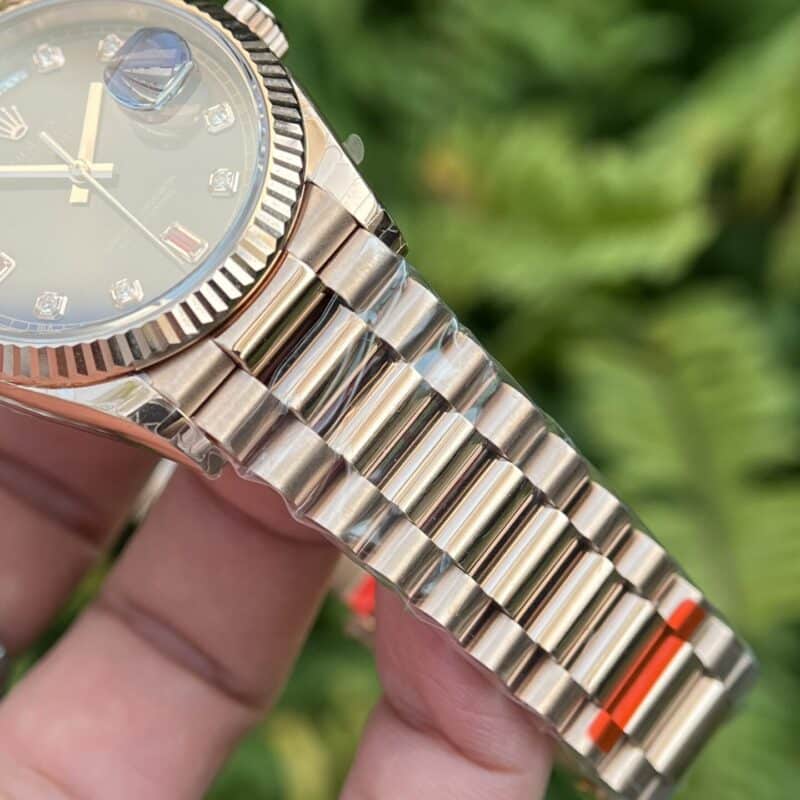 ĐỒNG HỒ ROLEX DAY-DATE RUBY ĐỎ REPLICA 11 MÁY THỤY SỸ 40MM