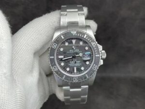 ĐỒNG HỒ ROLEX SUBMARINER REPLICA VỚI SỢI CARBON MỚI CỦA NHÀ MÁY VS