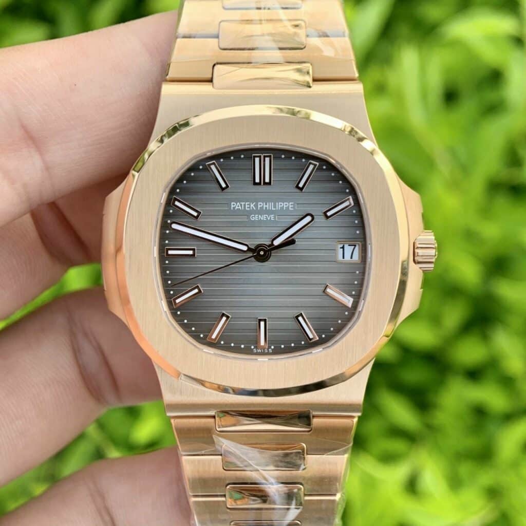 ĐỒNG HỒ PATEK PHILIPPE NAUTILUS 5711 REP 11 CAO CẤP NHẤT