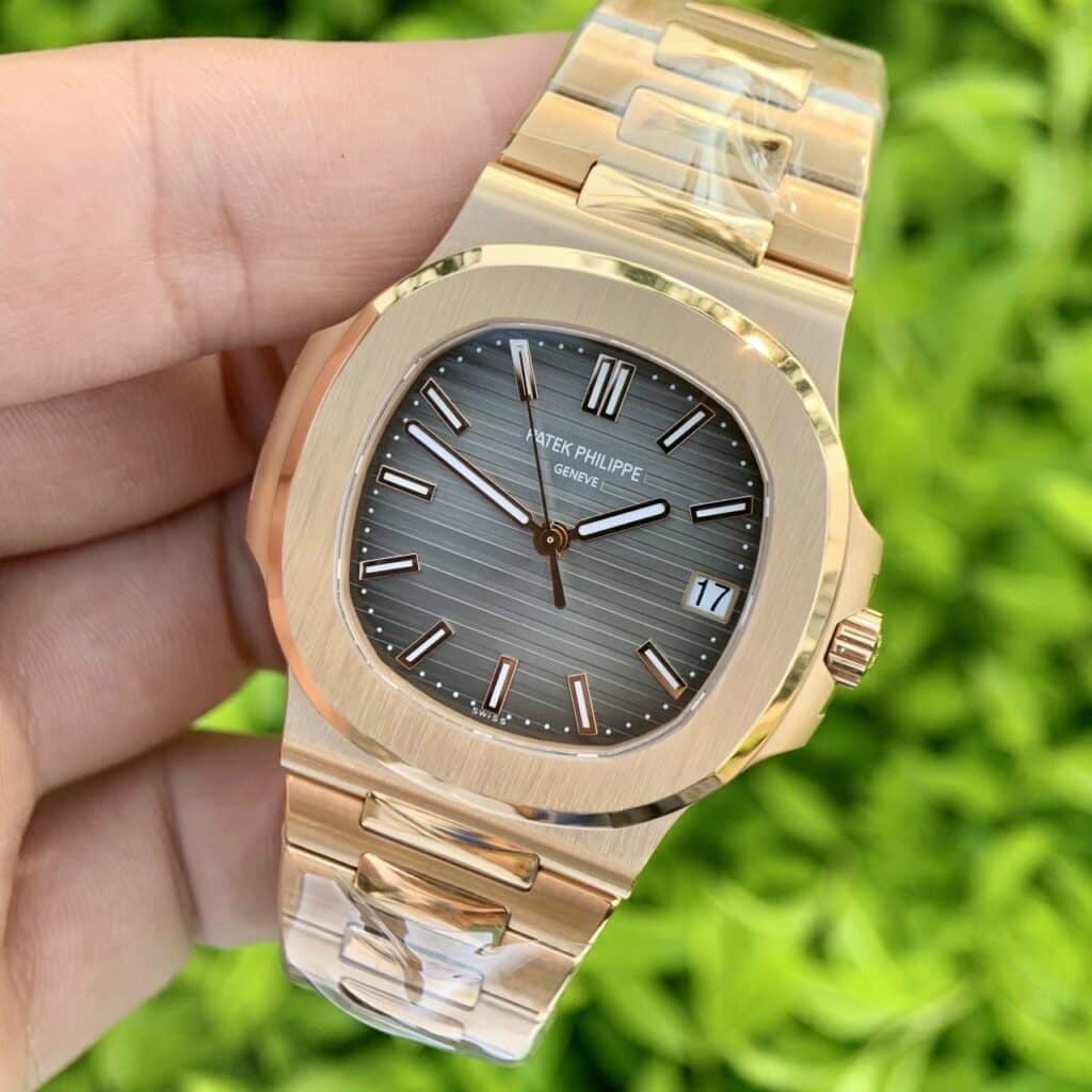 ĐỒNG HỒ PATEK PHILIPPE NAUTILUS 5711 REP 11 CAO CẤP NHẤT