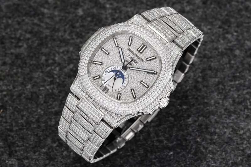 ĐỒNG HỒ PATEK PHILIPPE NAUTILUS 5726/1A-014 REPLCIA 1:1 FULL ĐÁ R8 FACTORY