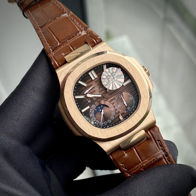 ĐỒNG HỒ PATEK PHILIPPE NAUTILUS 5712G MÀU NÂU FAKE 11 PF FACTORY