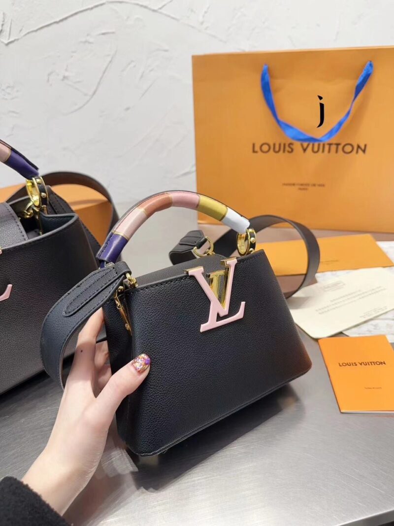 TÚI XÁCH LV LOUIS VUITTON CAPUCINES HANDLE BAG SUPER MÀU ĐEN