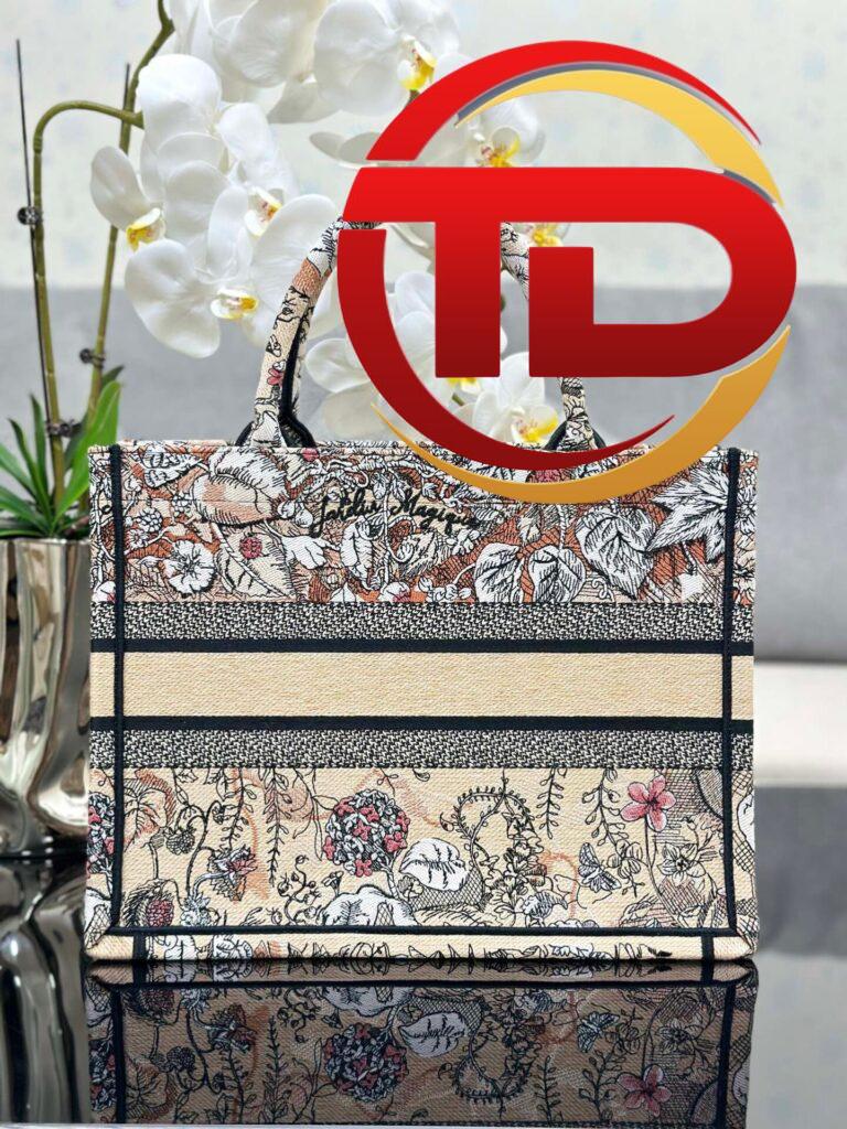 TÚI DIOR WOMEN BOOK TOTE MEDIUM SIZE SIÊU CẤP HOA CAM