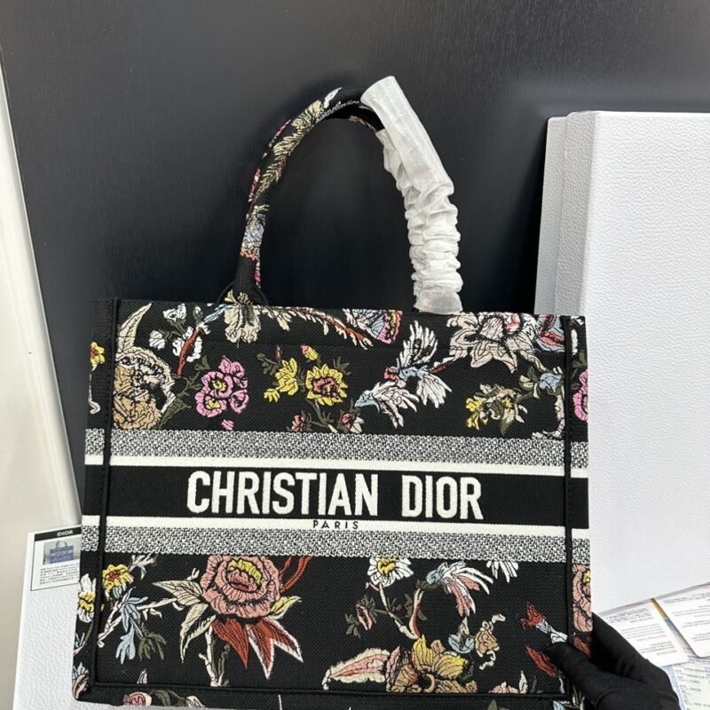 TÚI XÁCH MEDIUM DIOR BOOK TOTE NGUYÊN BẢN