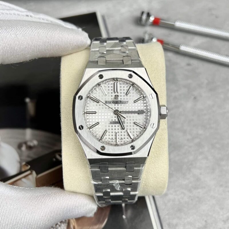 AUDEMARS PIGUET ROYAL OAK 15450ST WHITE DIAL BEST REPLICA 37MM