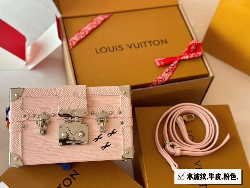 TÚI CỐP LOUIS VUITTON LV PETITE MALLE SUPER