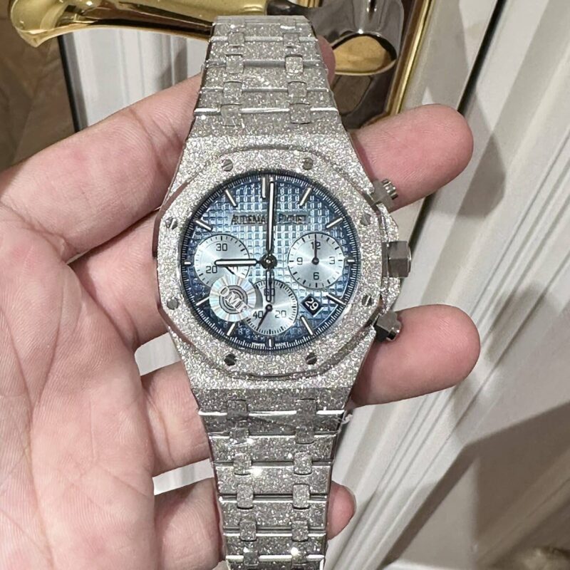 AUDEMARS PIGUET ROYAL OAK FROSTED GOLD 26331BC BLUE DIAL